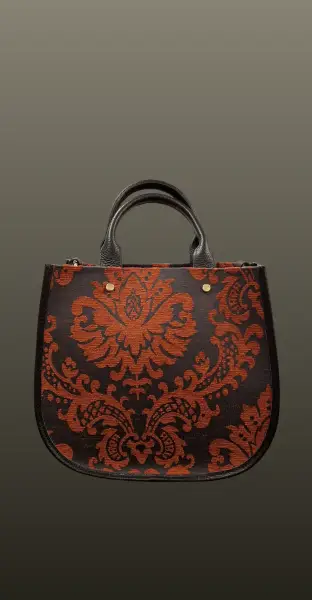 Geanta eleganta cu model floral