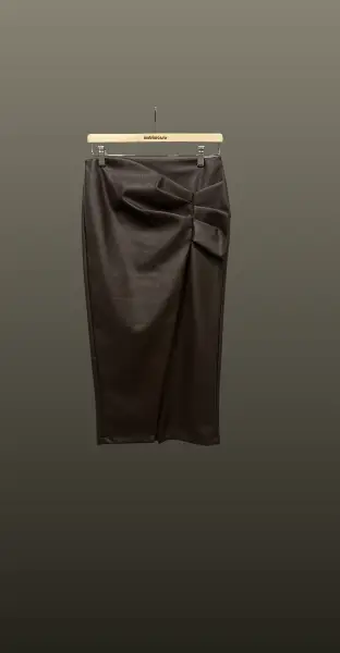 Fusta midi piele