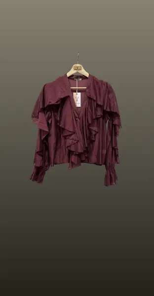 Camasa in V- volane burgundy