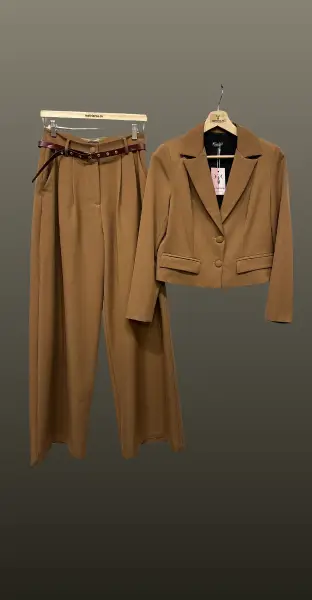Costum 2 piese-maro